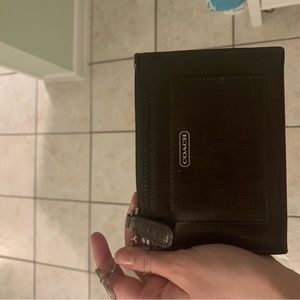 Like new coach wristlet